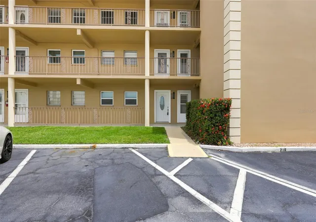 Photo 29 of Condo for sale at 1 Boca Ciega Point Blvd #316, Saint Petersburg, FL 33708 | MLS# TB8521927 | Listing updated on 2026-08-21