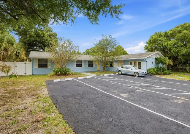 2nd image of 2601 61st Avenue N, Saint Petersburg, FL 33714 | MLS# TB8521929