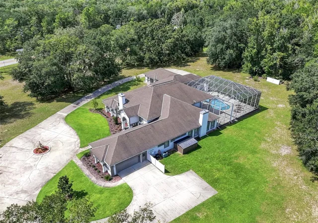 Photo 4 of Single family home for sale at 3510 NE 156th Avenue, Gainesville, FL 32609 | MLS# GC541385 | Listing updated on 2026-10-10