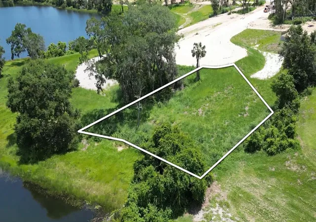Photo 3 of Land for sale at 129 Tranquil Mirror Lake Ct #17, Clermont, FL 34711 | MLS# O6418987 | Listing updated on 2026-08-11