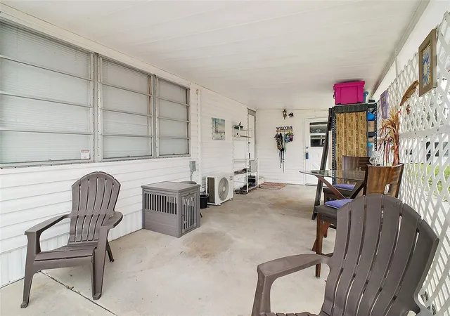 Photo 3 of Manufactured home for sale at 11723 Magnolia Ave, Tavares, FL 32778 | MLS# G5114145 | Listing updated on 2026-07-19