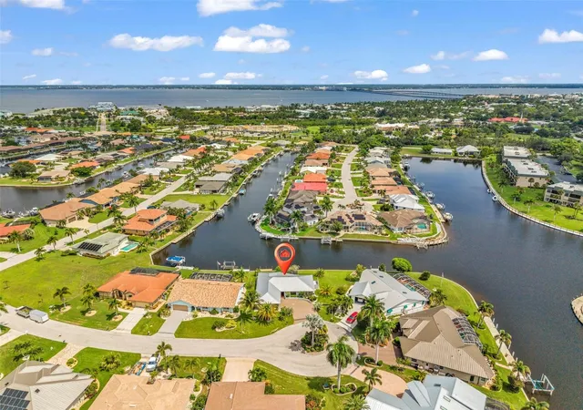 Photo 2 of Single family home for sale at 704 Bimini Ln, Punta Gorda, FL 33950 | MLS# C7527633 | Listing updated on 2026-09-15