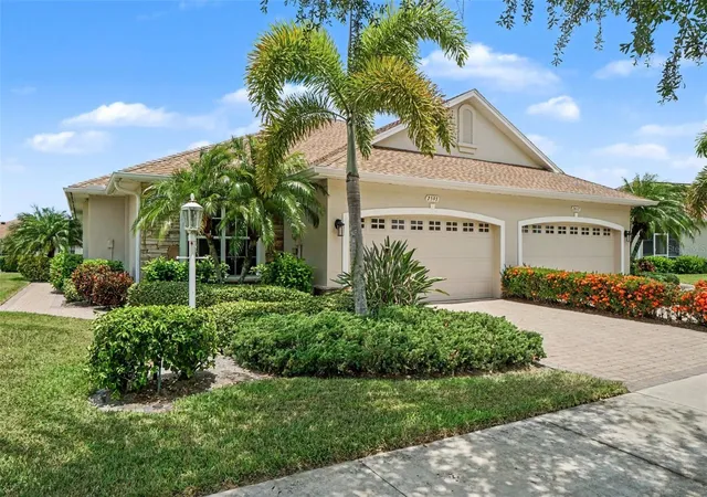 Photo 1 of Single family home for sale at 2593 Cottonwood Ln, North Port, FL 34289 | MLS# C7527635 | Listing updated on 2026-08-09