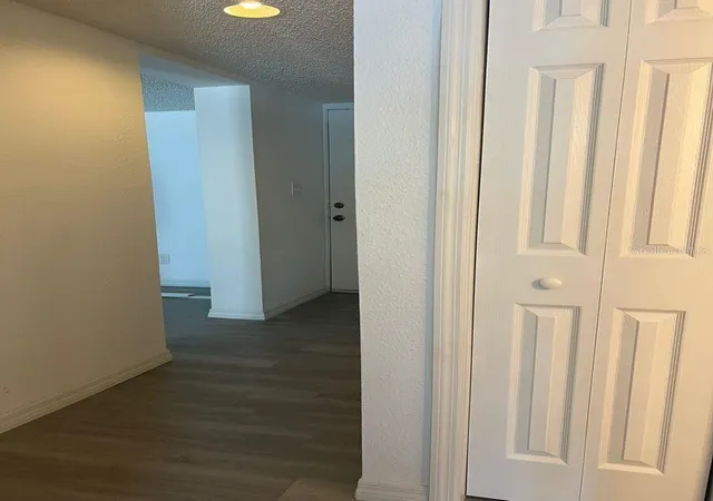 4th image of 5541 Bay Blvd #107, Port Richey, FL 34668 | MLS# TB8521953
