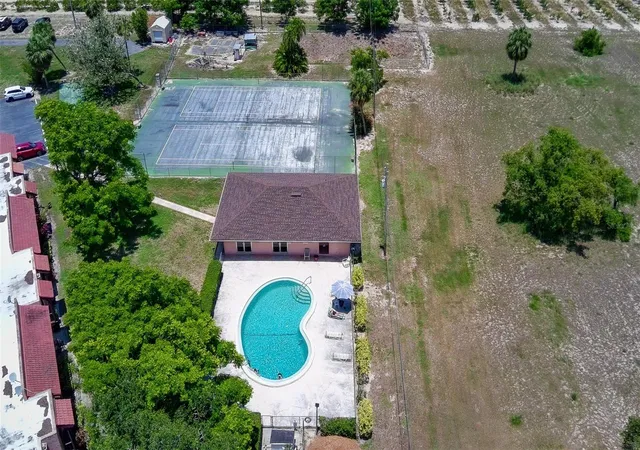 2nd image of 118 La Casa, LAKE WALES, FL 33898