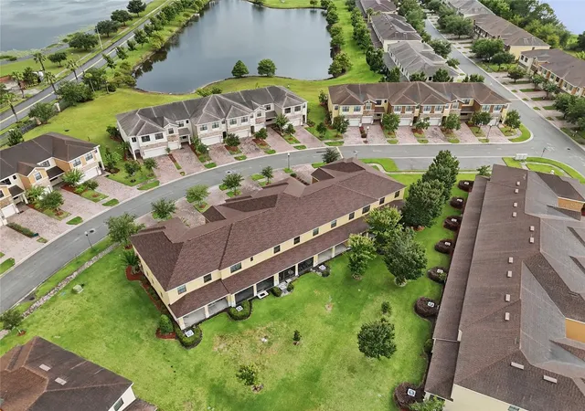 Photo 3 of Townhouse for sale at 1940 Portofino Meadows Blvd, Orlando, FL 32824 | MLS# O6419006 | Listing updated on 2026-08-28