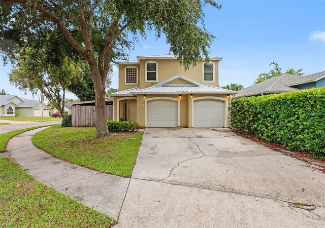 Photo 3 of Single family home for sale at 2415 Saint Pauls Dr, Titusville, FL 32780 | MLS# V4949800 | Listing updated on 2026-08-26