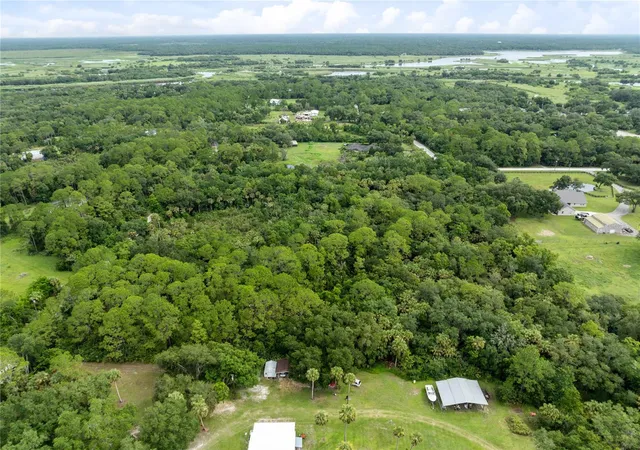 5th image of 2750 Perch Rd, Geneva, FL 32732 | MLS# O6419008