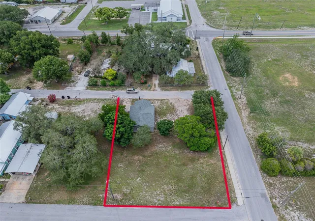 2nd image of 5 North St, Frostproof, FL 33843 | MLS# TB8521964