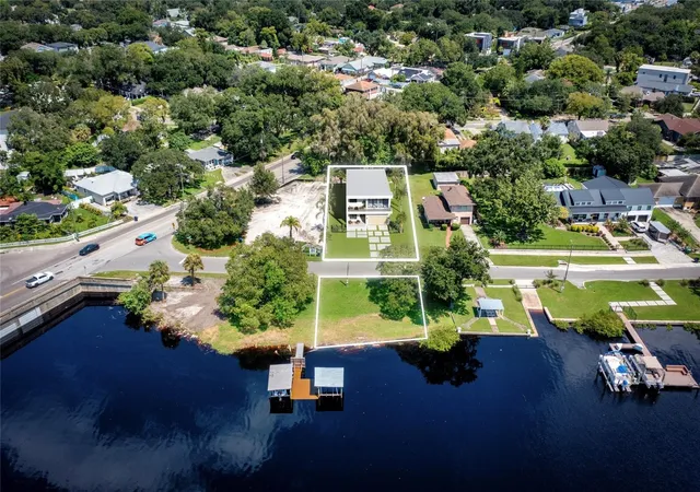 Photo 2 of Single family home for sale at 2517 N Riverside Dr, Tampa, FL 33602 | MLS# TB8521967 | Listing updated on 2026-08-23