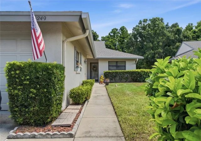 Photo 3 of Condo for sale at 3249 Lori Ln #3249, New Port Richey, FL 34655 | MLS# W7886966 | Listing updated on 2026-06-27