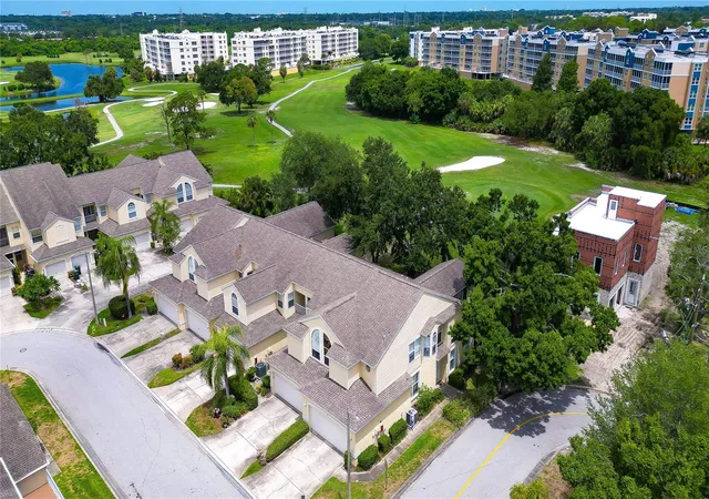 Photo 3 of Townhouse for sale at 1050 Starkey Rd #2105, Largo, FL 33771 | MLS# TB8521991 | Listing updated on 2026-10-01
