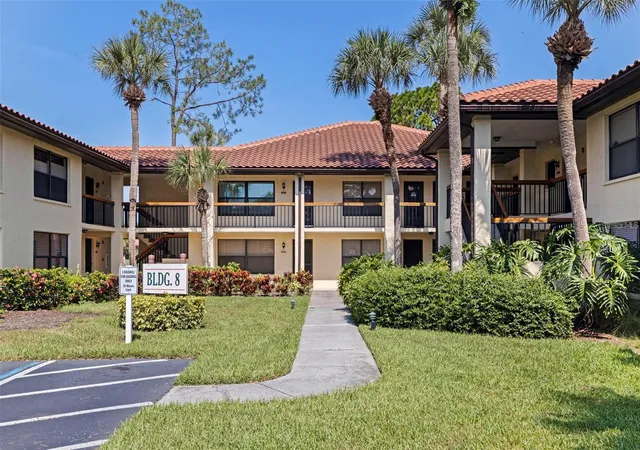 1st image of 809 Hammock Pine Blvd, Clearwater, FL 33761 | MLS# TB8521998