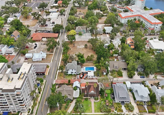 Photo 4 of Land for sale at 204 15th Street W, Bradenton, FL 34205 | MLS# A4697819 | Listing updated on 2026-07-14