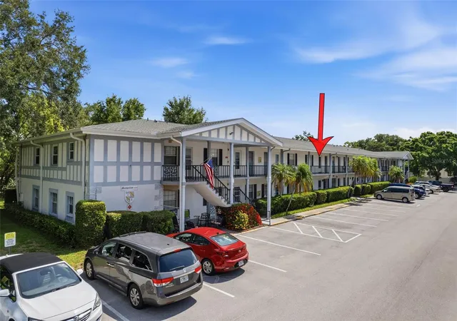 1st image of 100 Glennes Ln #204, Dunedin, FL 34698 | MLS# TB8522007
