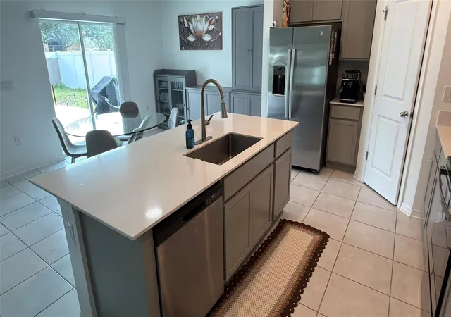 Photo 3 of Single family home for sale at 637 Bell Prairie Cir, Lake Wales, FL 33859 | MLS# O6419040 | Listing updated on 2026-06-23