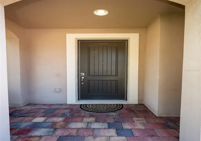 Photo 2 of Single family home for sale at 12077 Uleta Ln, Orlando, FL 32827 | MLS# TB8522022 | Listing updated on 2026-08-22
