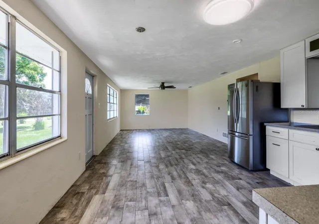 Homes for sale in Fruitland Park, FL | 5222 Eagles Nest Rd, Fruitland Park, FL 34731 | MLS# G5114156