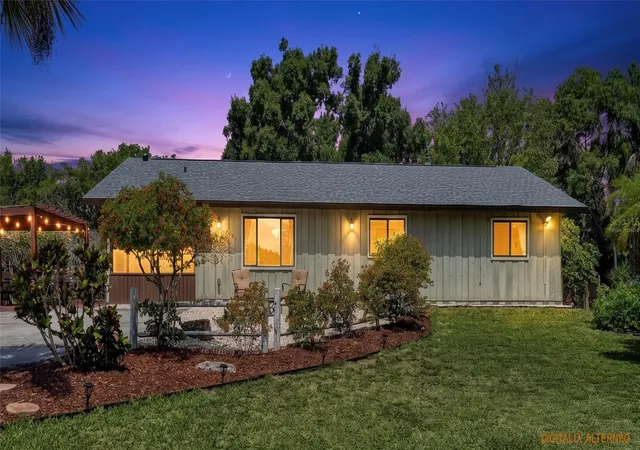 Single family home for sale at 4842 Nutmeg Ave, Sarasota, FL 34231 | MLS# A4697828 | Listing updated on 2026-09-18