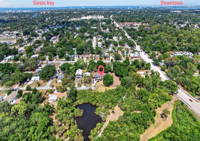 Photo 2 of Single family home for sale at 4842 Nutmeg Ave, Sarasota, FL 34231 | MLS# A4697828 | Listing updated on 2026-09-18