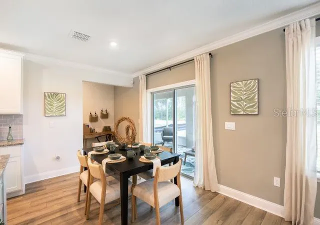5th image of 8087 Sw 9Th Ln, Gainesville, FL 32608 | MLS# O6419079