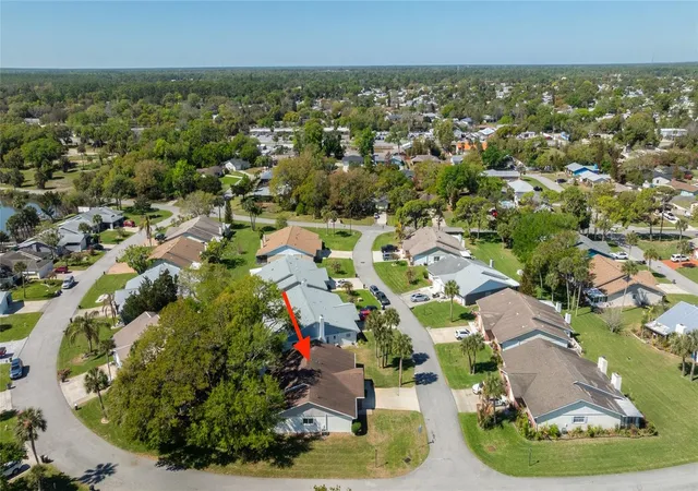 3rd image of 1400 Portobello Dr, Port Orange, FL 32127 | MLS# V4949804