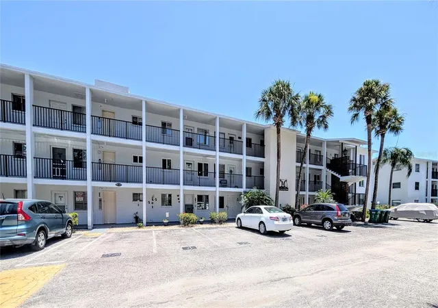 Photo 1 of Condo for sale at 2008 Canal Dr #M3, Bradenton, FL 34207 | MLS# A4697838 | Listing updated on 2026-10-06