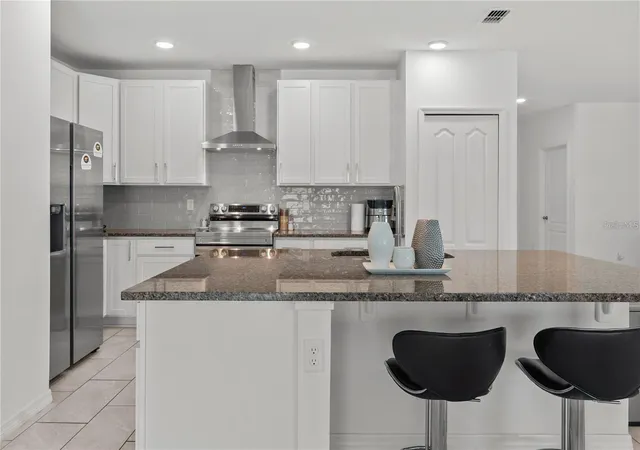 Photo 3 of Single family home for sale at 923 Fieldstone Way, Haines City, FL 33844 | MLS# O6419098 | Listing updated on 2026-08-07