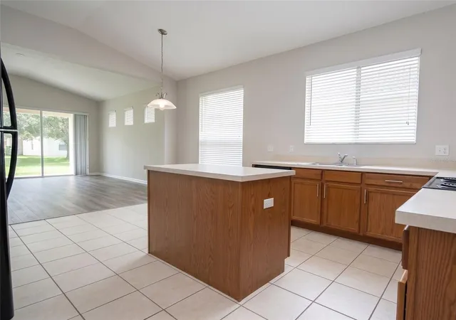5th image of 13424 Hopkinton Ct, Windermere, FL 34786 | MLS# O6419100