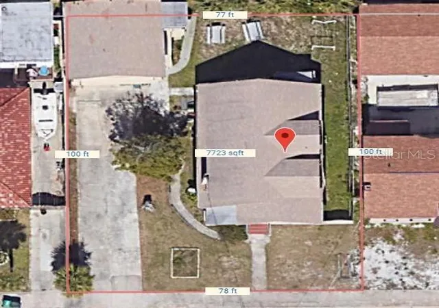 Listing Photo 4 - Condo for sale in building located at 415 Vermont Ave, DAYTONA BEACH, FL 32118