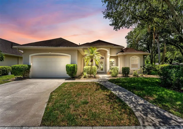 Photo 2 of Single family home for sale at 1801 Sandhill Ln, Winter Haven, FL 33884 | MLS# P4939122 | Listing updated on 2026-10-02