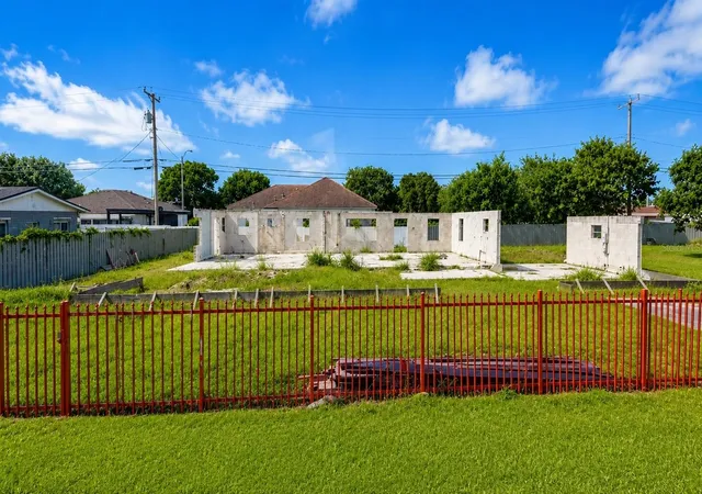 2nd image of 21710 Sw 111th Ave, Miami, FL 33170 | MLS# TB8522087