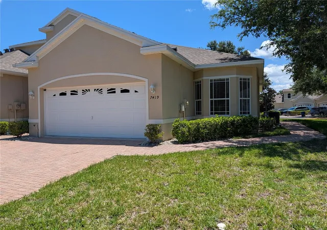 Photo 3 of Single family home for sale at 7419 Wimpole Dr, New Port Richey, FL 34655 | MLS# W7886976 | Listing updated on 2026-09-30