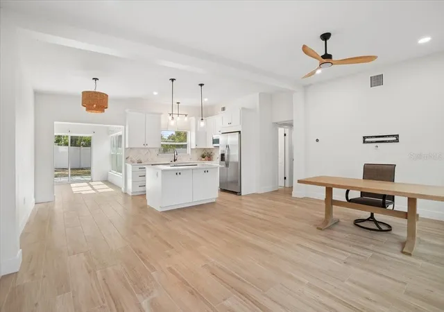 Photo 3 of Single family home for sale at 6765 W Flamingo Way S, Saint Petersburg, FL 33707 | MLS# TB8522093 | Listing updated on 2026-08-26