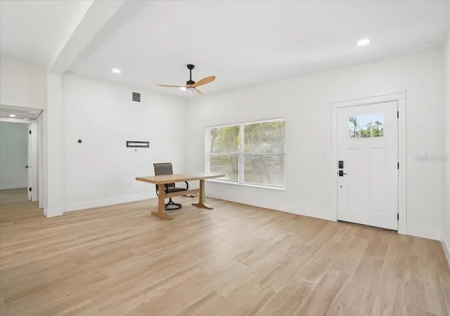 Photo 3 of Single family home for sale at 6765 W Flamingo Way S, Saint Petersburg, FL 33707 | MLS# TB8522093 | Listing updated on 2026-08-26