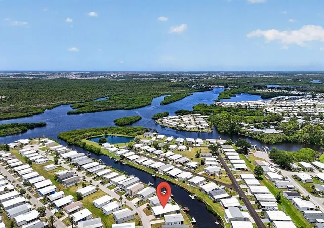3rd image of 654 Blackburn Blvd, North Port, FL 34287 | MLS# A4697843