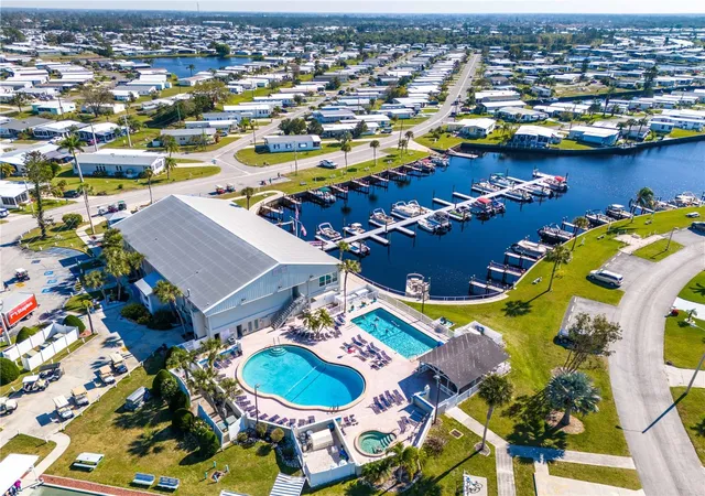 5th image of 654 Blackburn Blvd, North Port, FL 34287 | MLS# A4697843