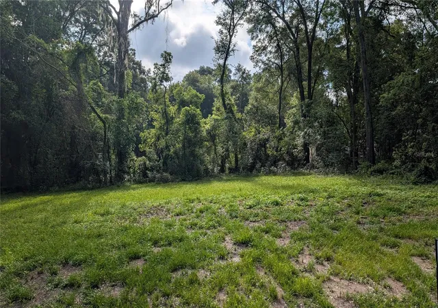 Homes for sale in Gainesville, FL | 1451 Se 28th St, Gainesville, FL 32641 | MLS# GC541393