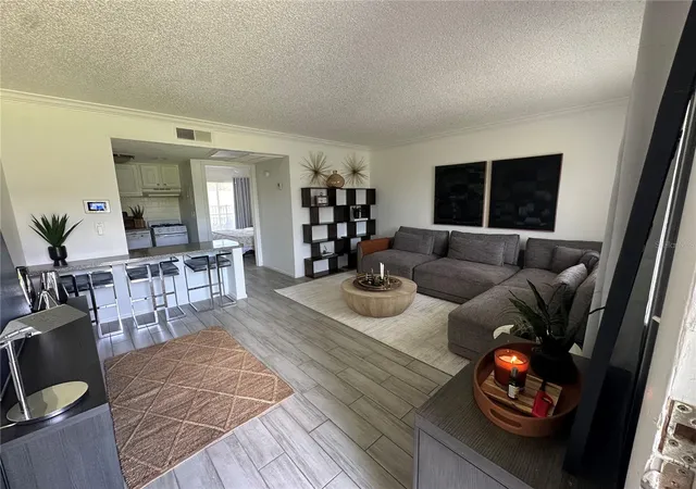 4th image of 115 Oyster Bay Cir #170, Altamonte Springs, FL 32701 | MLS# O6419128