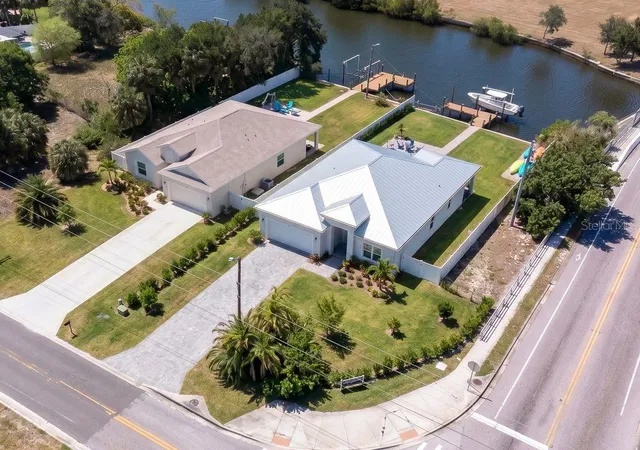 4th image of 601 Flamingo Dr, Apollo Beach, FL 33572 | MLS# TB8522131