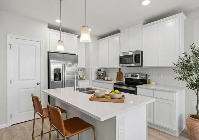 Photo 3 of Townhouse for sale at 14856 Harvest St, Orlando, FL 32824 | MLS# S5152346 | Listing updated on 2026-09-21