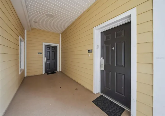 Photo 4 of Condo for sale at 3050 Pirates Retreat Ct #408, Kissimmee, FL 34747 | MLS# O6419134 | Listing updated on 2026-08-28