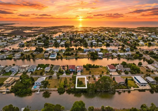 Homes for sale in Hernando Beach, FL | 3240 Sea Grape Dr, Hernando Beach, FL 34607 | MLS# W7886981
