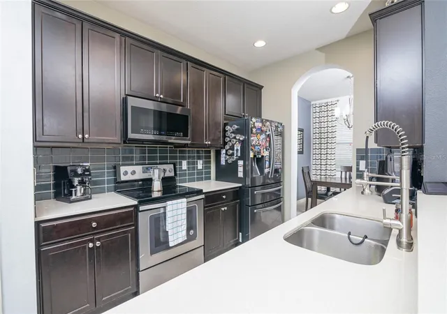 Photo 3 of Townhouse for sale at 10184 Hartford Maroon Rd, Orlando, FL 32827 | MLS# S5152350 | Listing updated on 2026-07-12