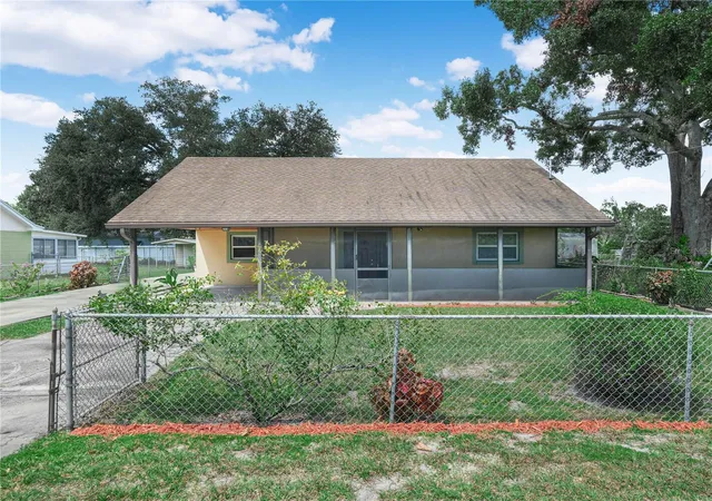 Photo 1 of Single family home for sale at 1213 Cherokee Dr, Kissimmee, FL 34744 | MLS# K4903584 | Listing updated on 2026-08-30