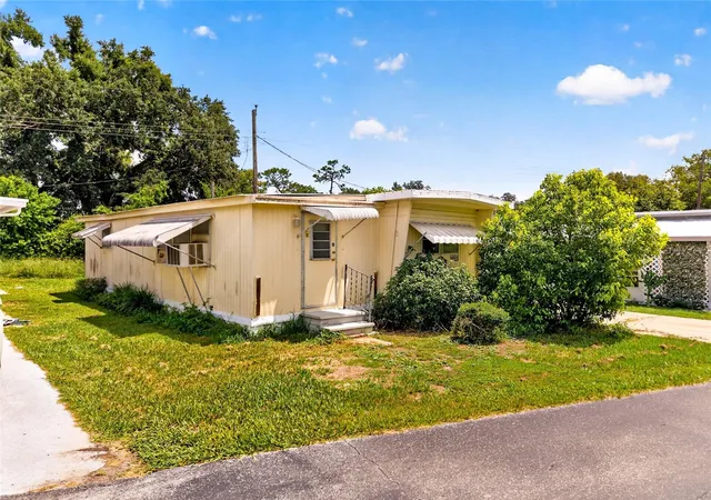 Homes for sale in Zephyrhills, FL | 37433 Ray Dr, Zephyrhills, FL 33541 | MLS# TB8522153