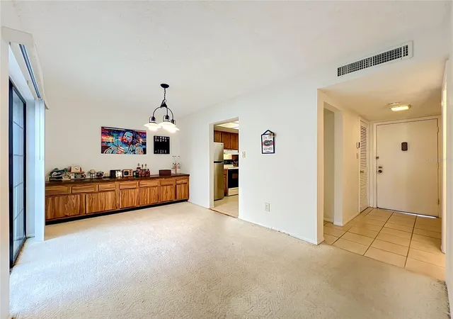 Listing Photo 5 - Condo for sale in building located at 7488 Whisperwood Dr, WINTER PARK, FL 32792 - Unit #28