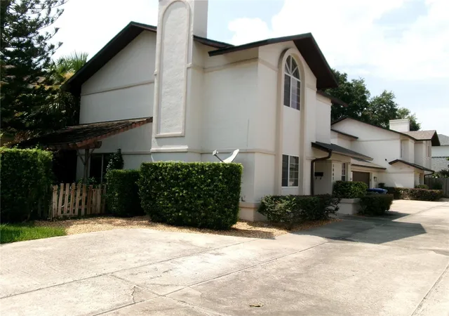 Photo 1 of Condo for sale at 1061 Aragon Ave #1061, Winter Park, FL 32789 | MLS# S5152353 | Listing updated on 2026-09-23