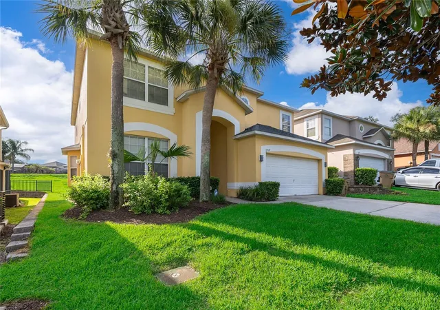 Photo 2 of Single family home for sale at 2717 Fiesta Key Dr, Kissimmee, FL 34747 | MLS# O6419154 | Listing updated on 2026-06-23