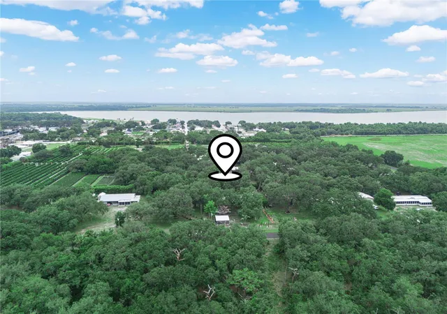 Homes for sale in Kenansville, FL | 565 Landing Rd, Kenansville, FL 34739 | MLS# L4962984